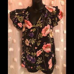 Floral top
